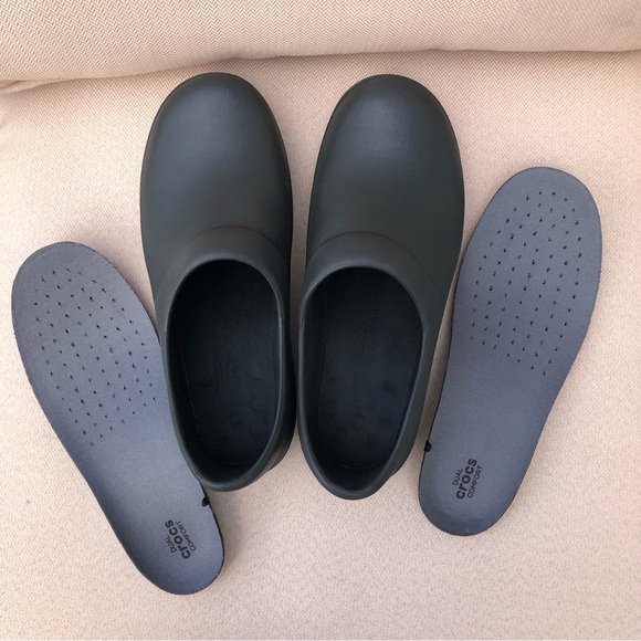 Crocs Women’s Neria Pro II slip-resistant Work Black Clocg 9 - Picture 9 of 11